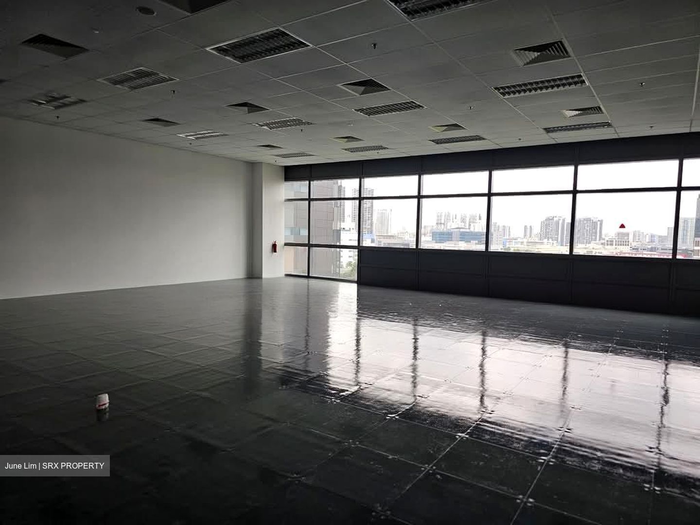 Aperia (D12), Office #540170311